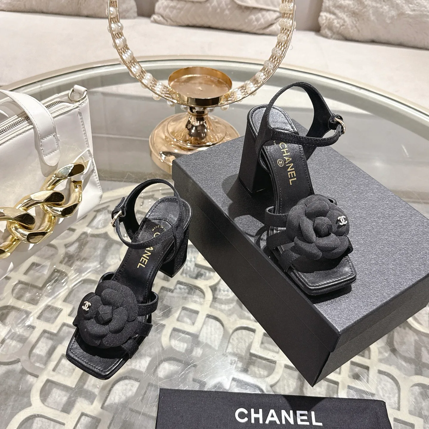 Босоножки Женские Chanel 12714888