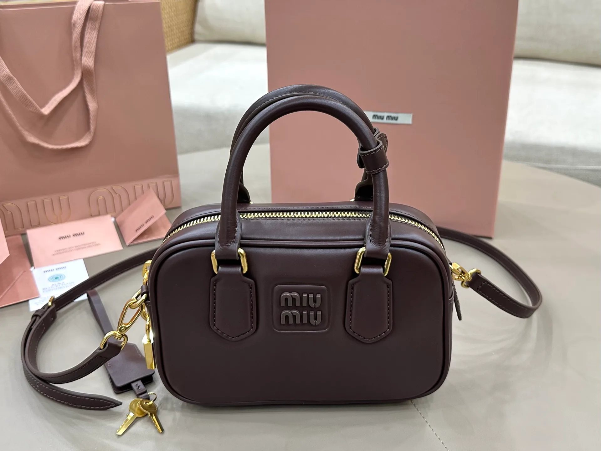 Классические Сумки Женские Miu Miu 11524738
