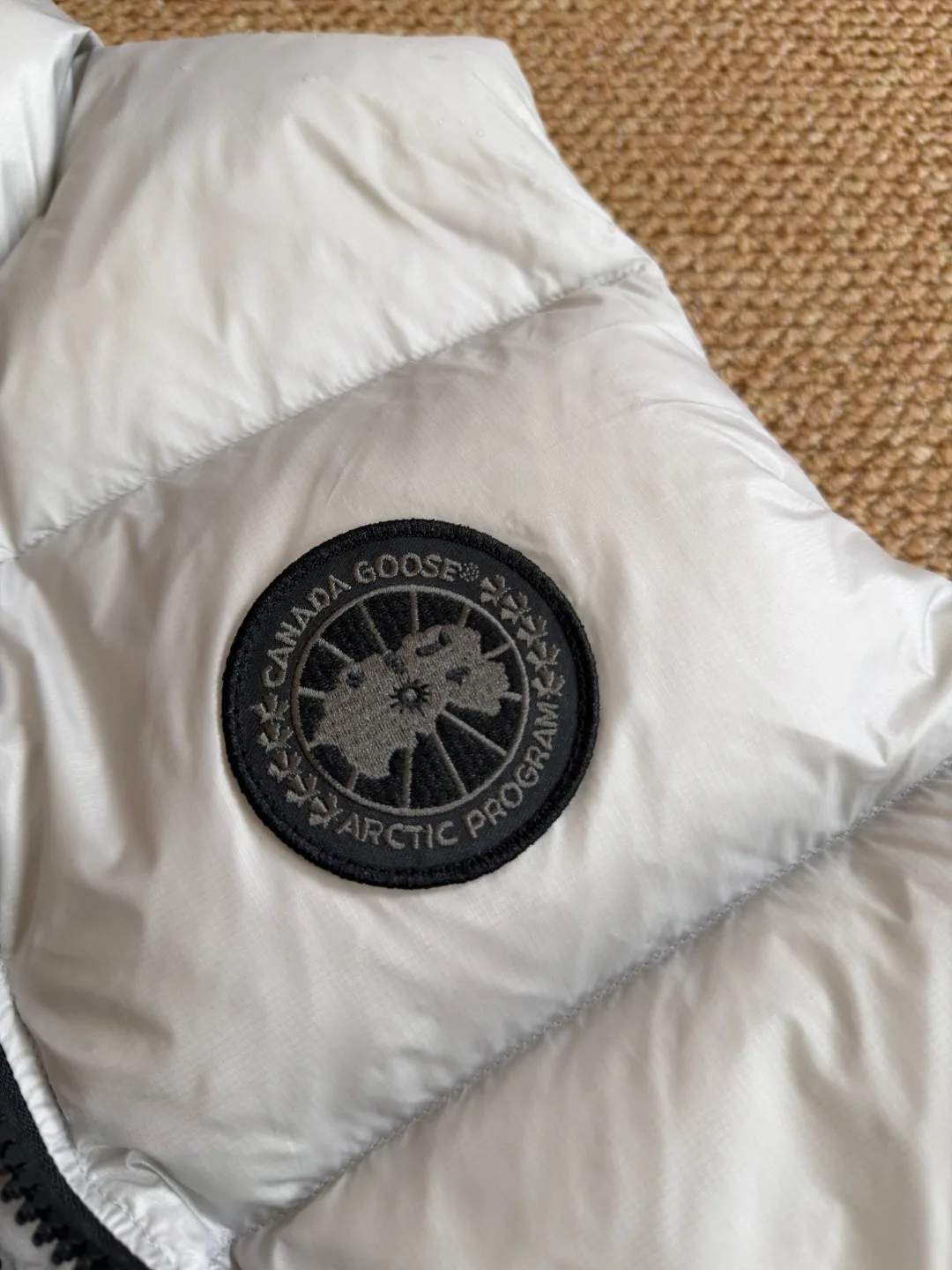 Жилеты Женские Canada Goose 18336864