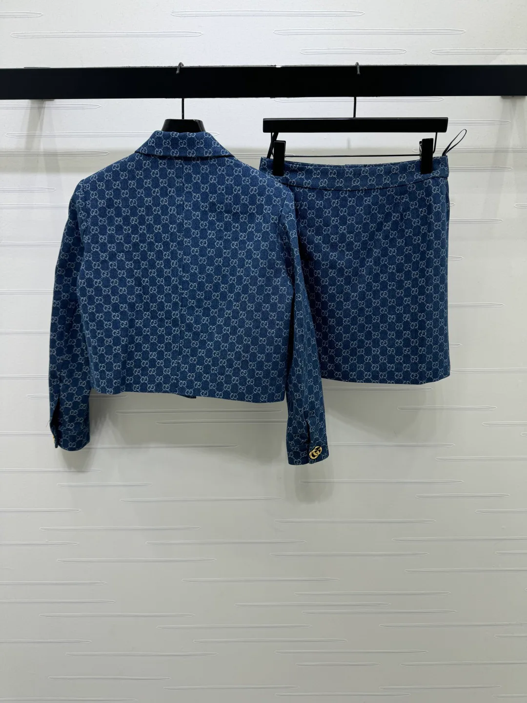 Жакеты Женские Gucci 18333062