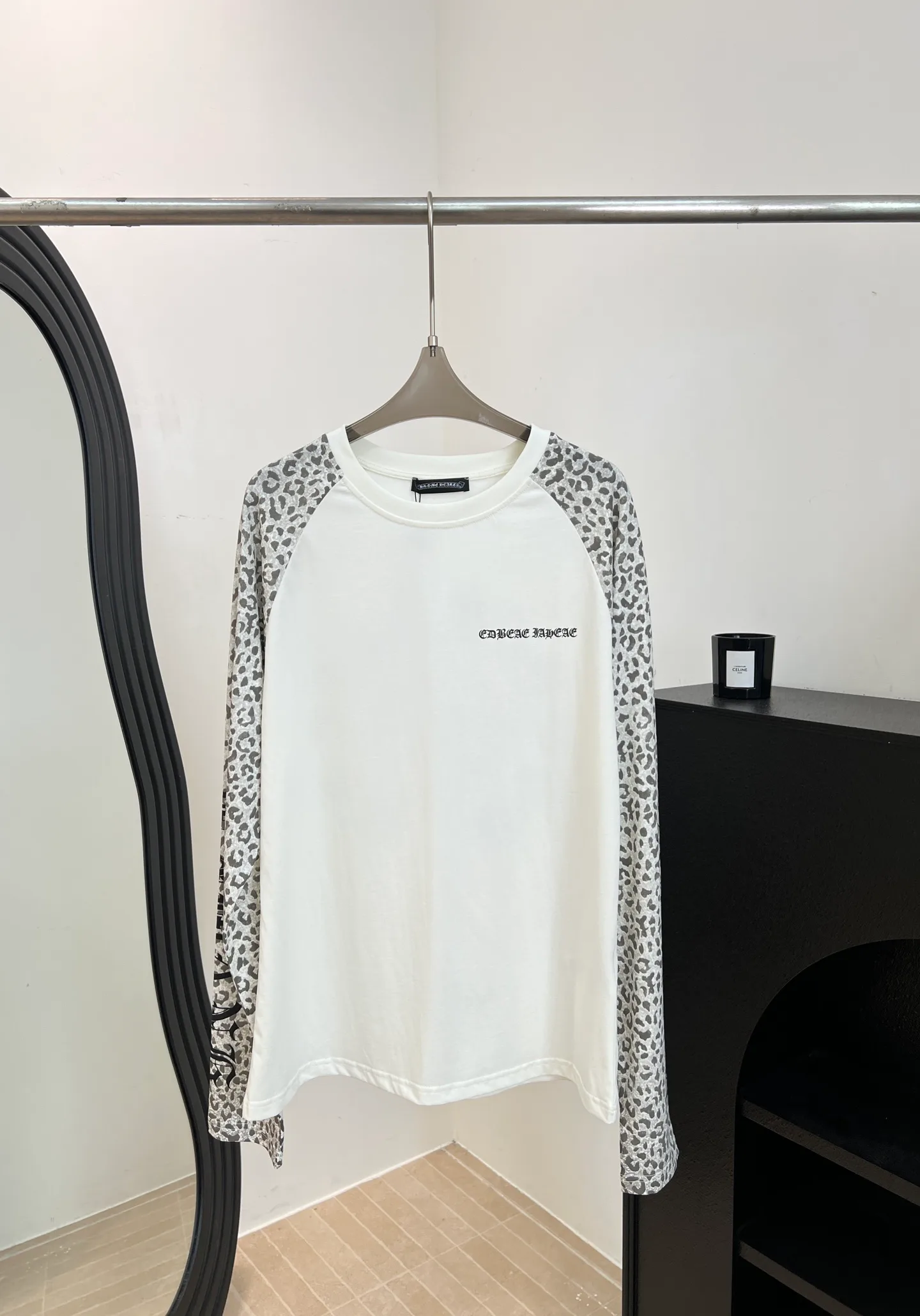 Футболки Женские Chrome Hearts 17571162