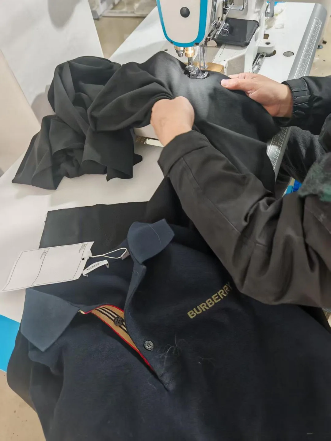 Рубашки Мужские Burberry 11869800