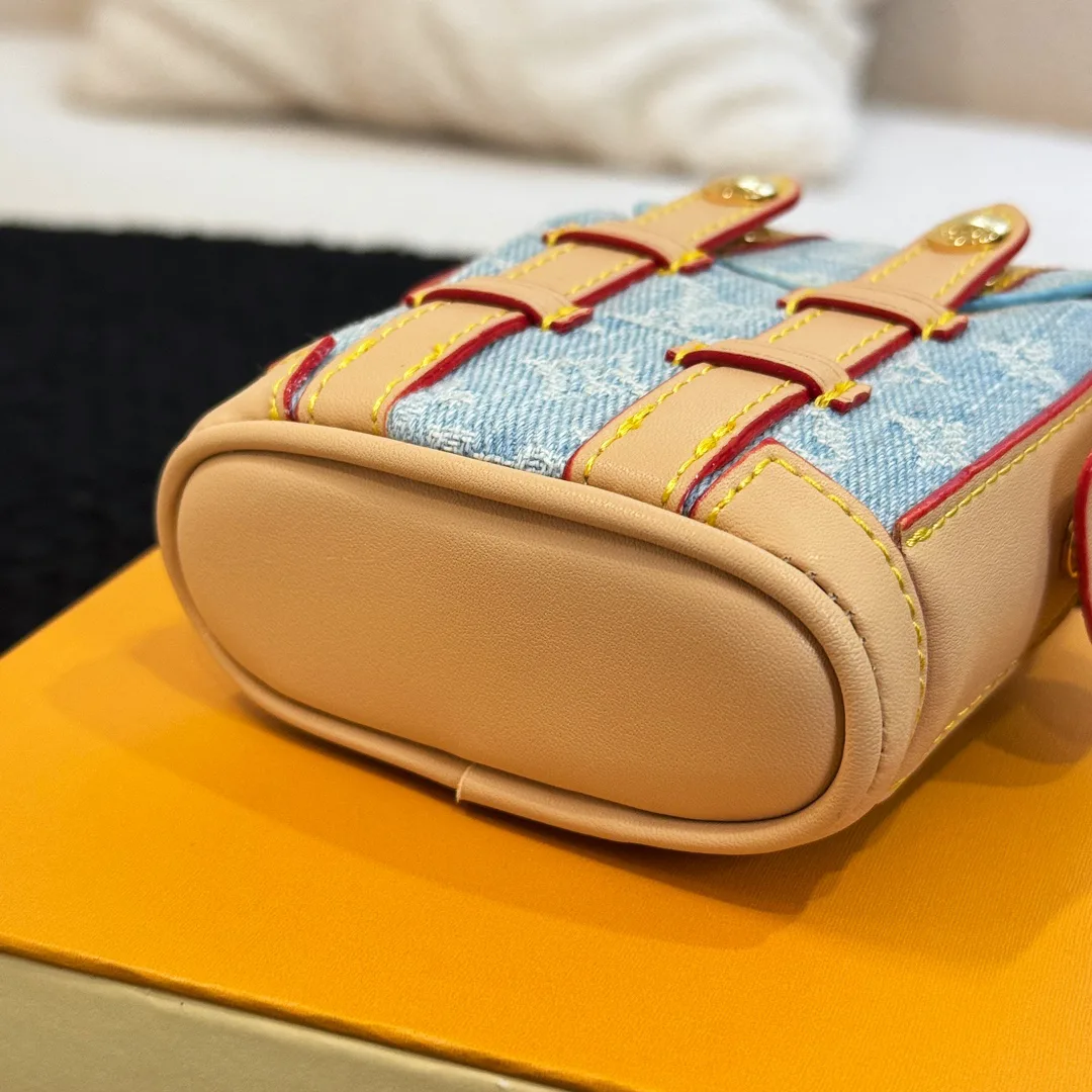 Рюкзаки Женские Louis Vuitton 277758