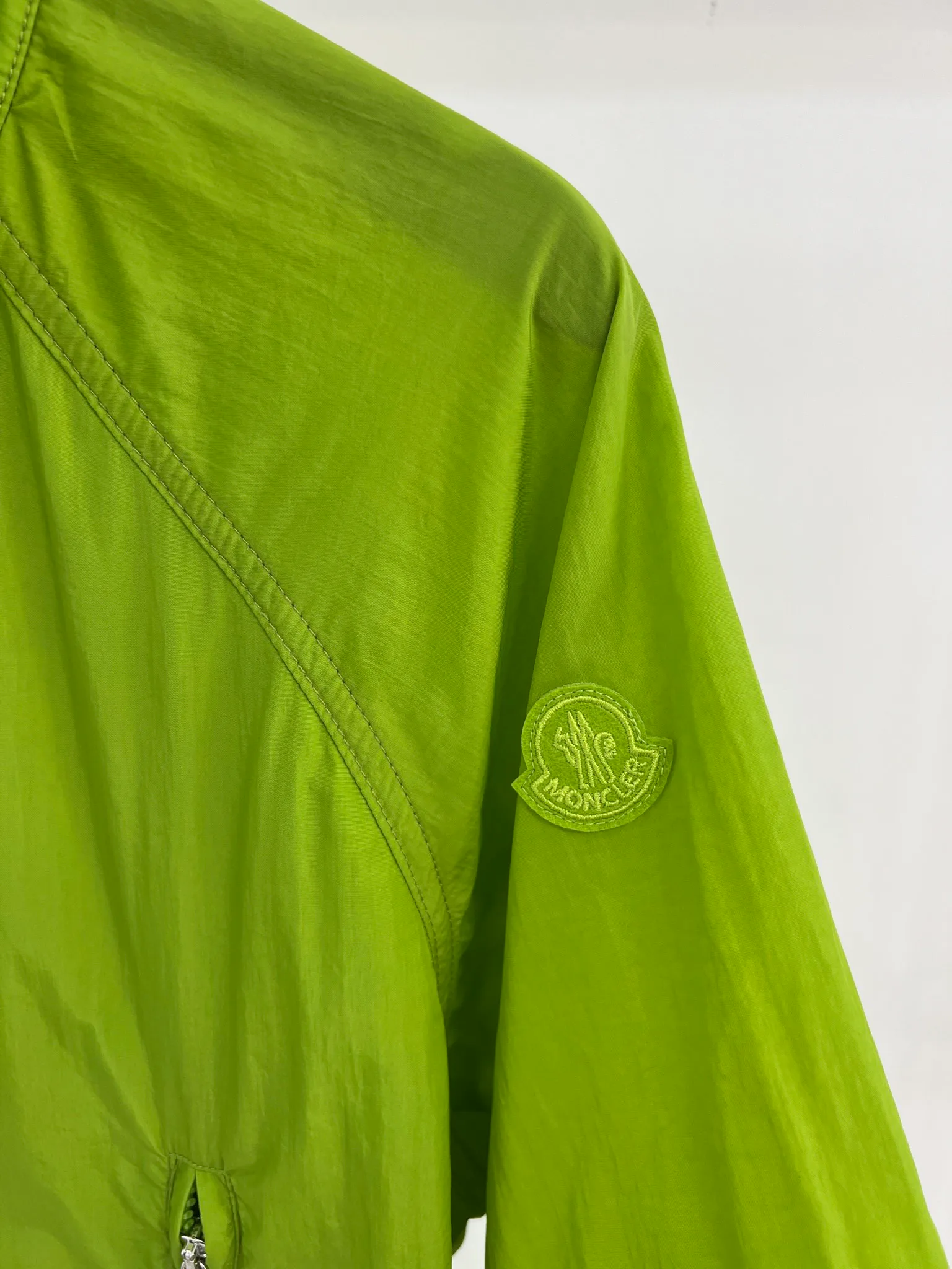 Куртки И Пуховики Женские Moncler 6248