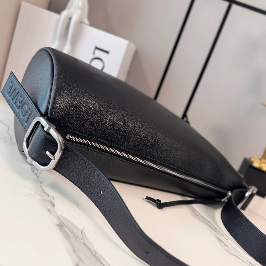 Классические Сумки Женские Loewe 13174359