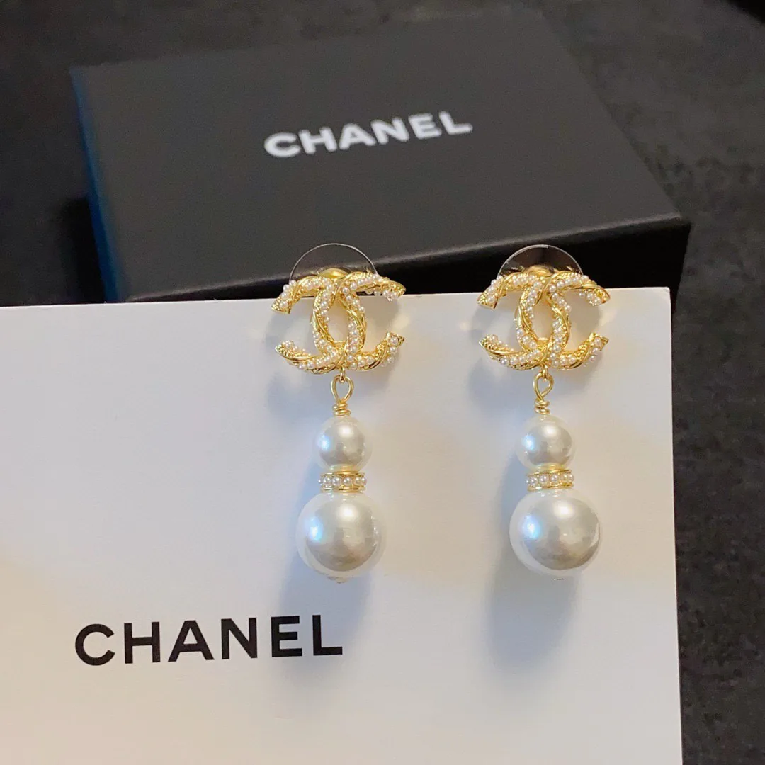 Бижутерия Chanel 16927337