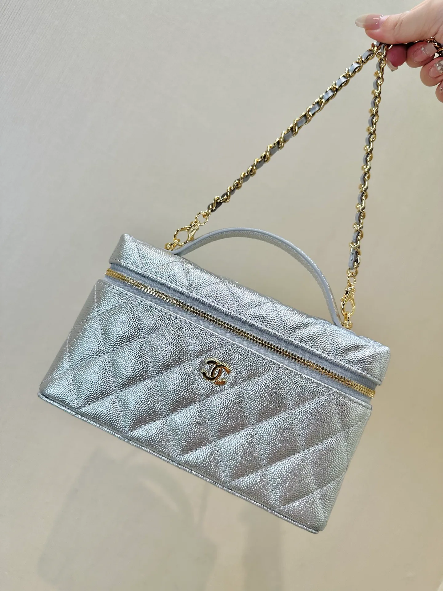 Классические Сумки Женские Chanel 17376213