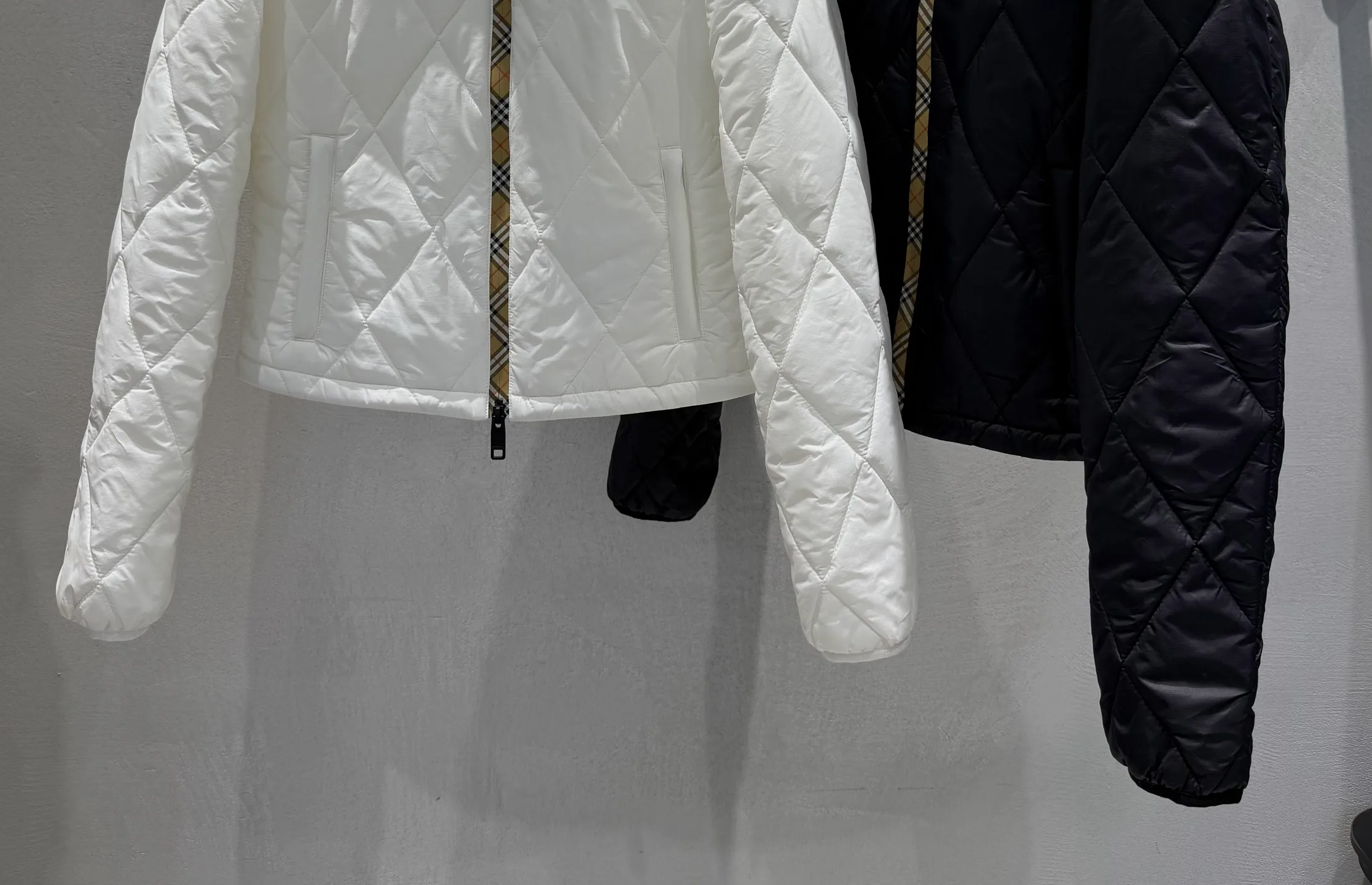 Куртки И Пуховики Женские Burberry 19836134