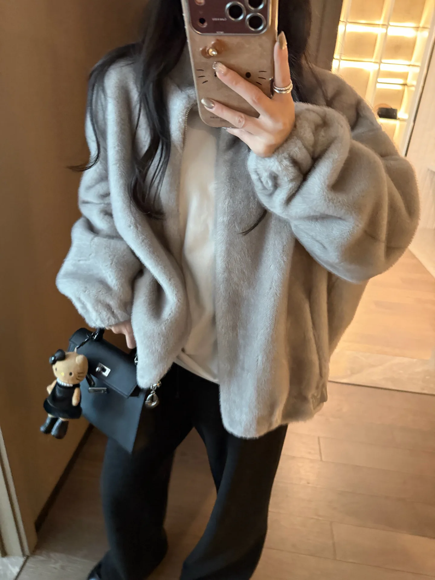 Куртки И Пуховики Женские Hermes 19930505