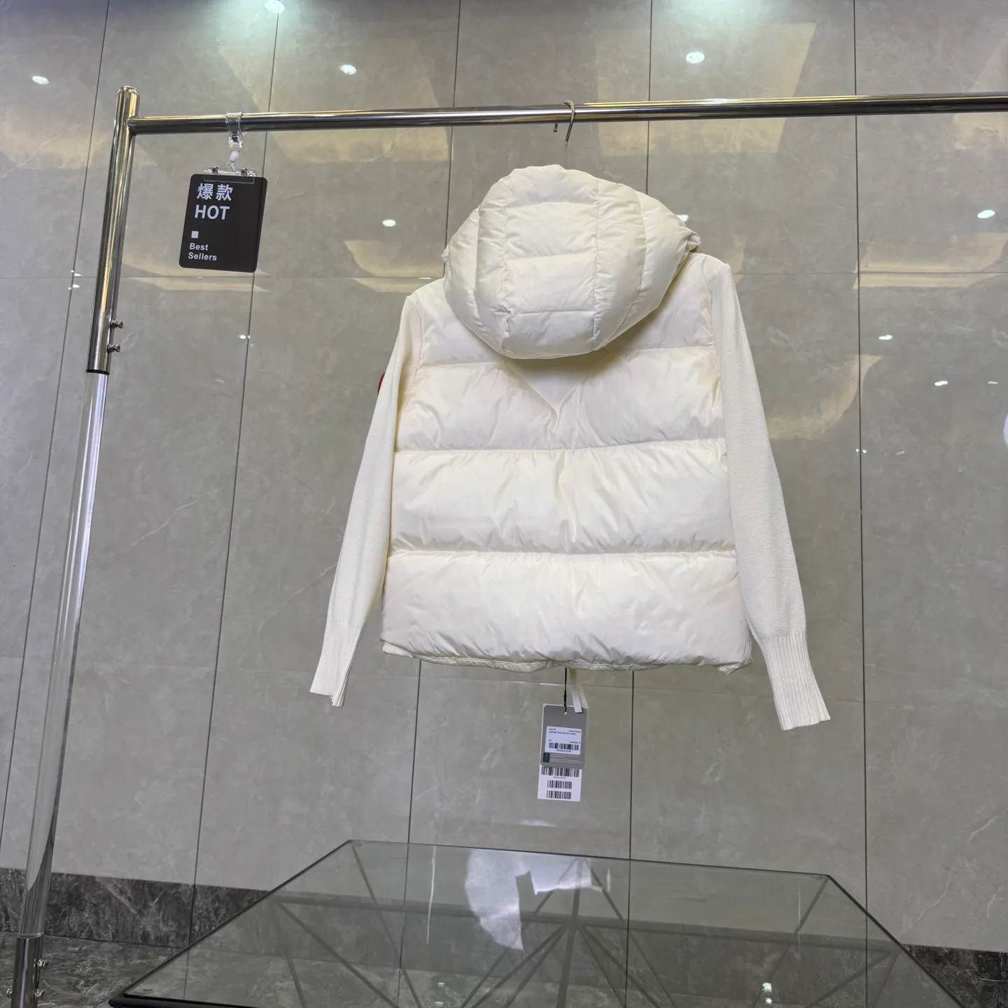 Куртки И Пуховики Женские Canada Goose 17949539