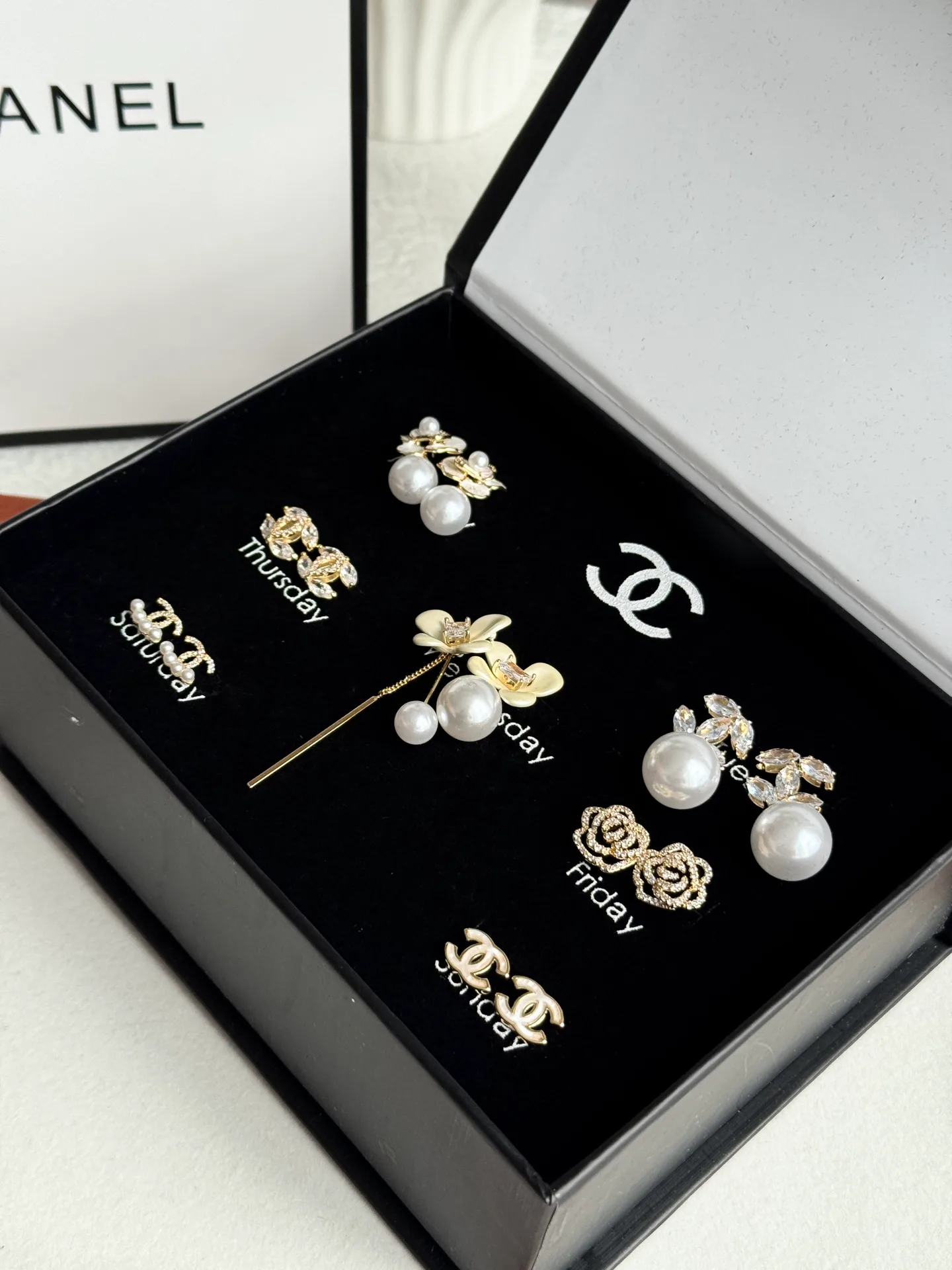 Бижутерия Chanel 229273