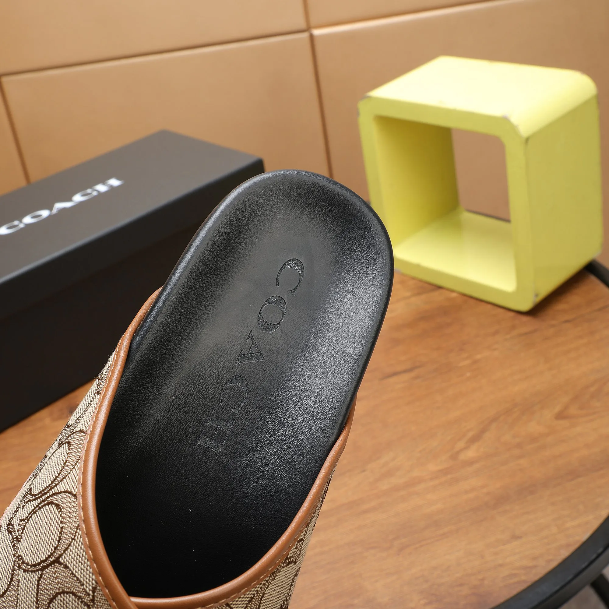 Шлепанцы Женские Coach 559064