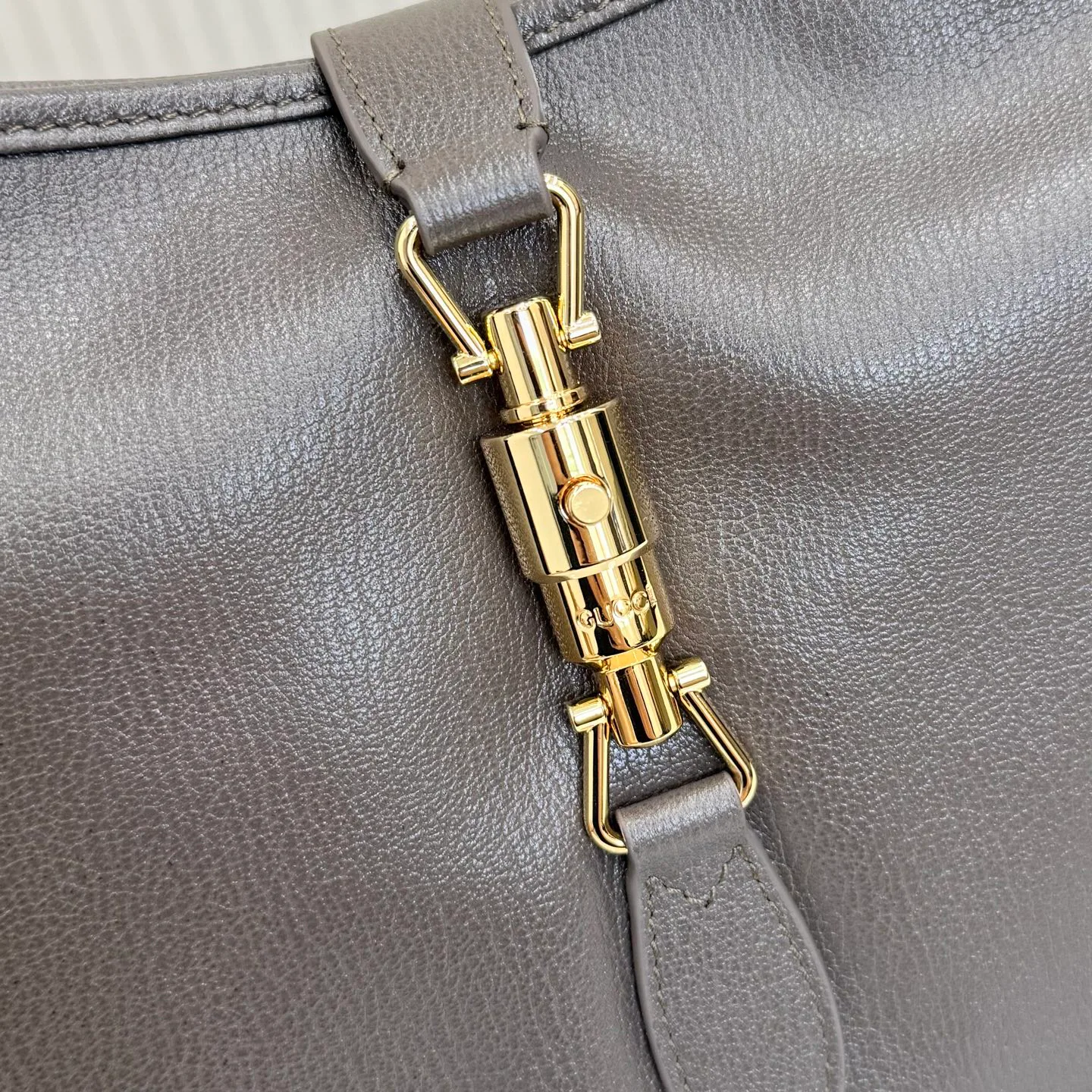 Классические Сумки Женские Gucci 17574145