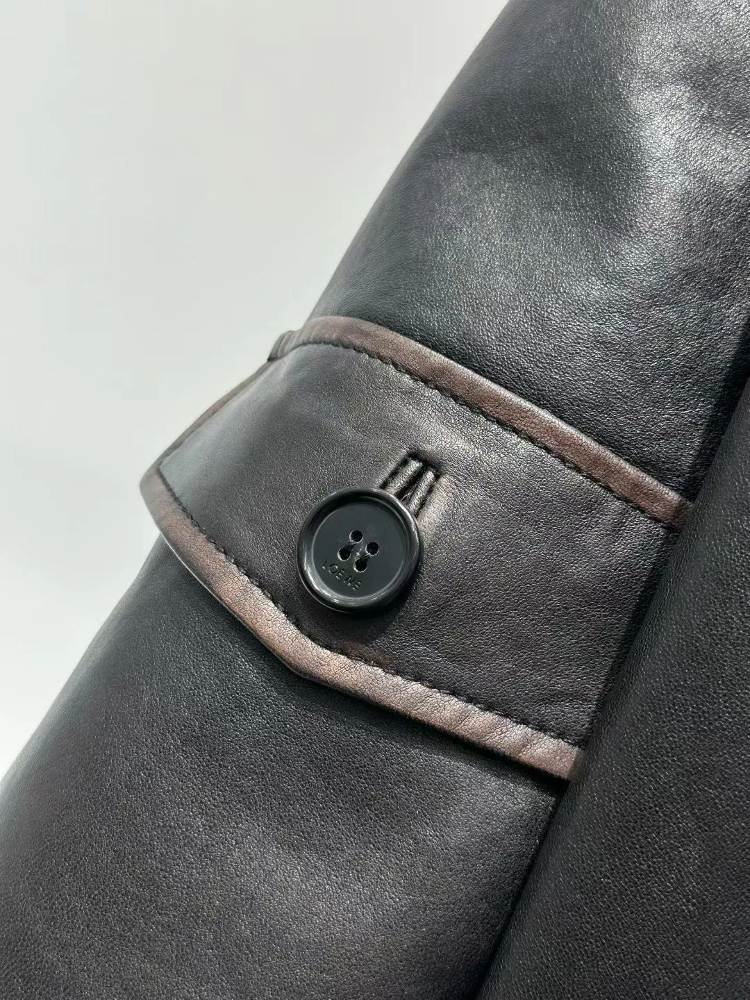 Кожаные Куртки И Дублёнки Женские Loewe 11429013