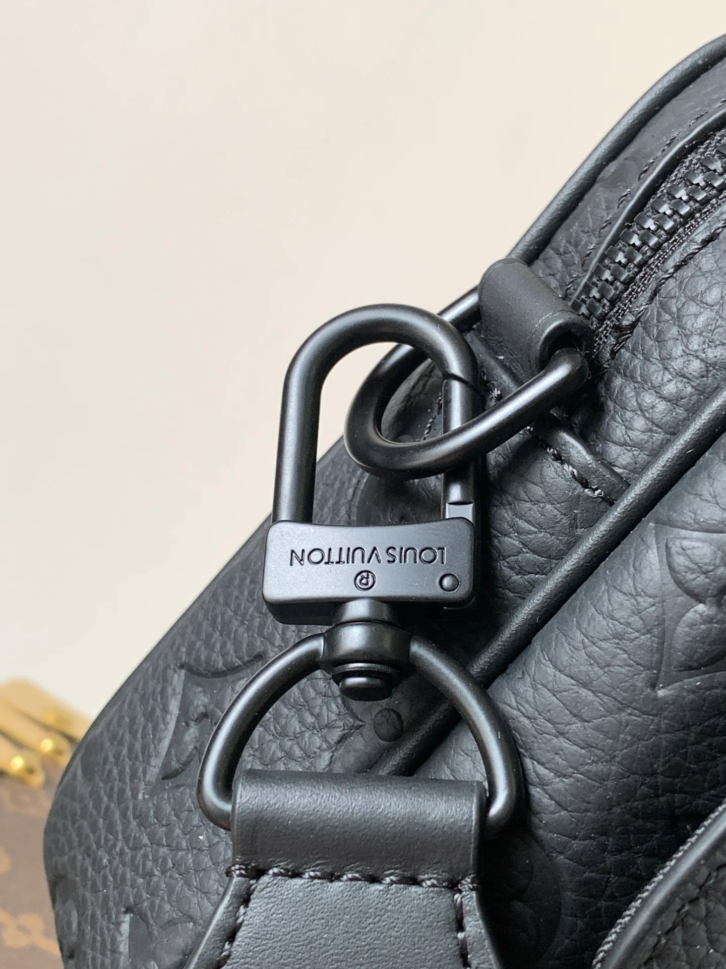 Сумки На Ремне Женские Louis Vuitton 546392