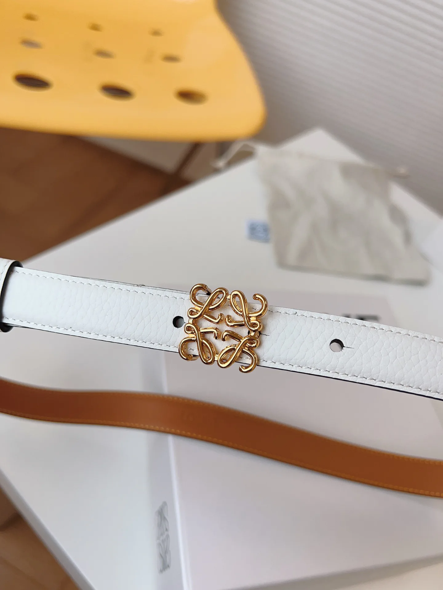 Ремни Loewe 646056