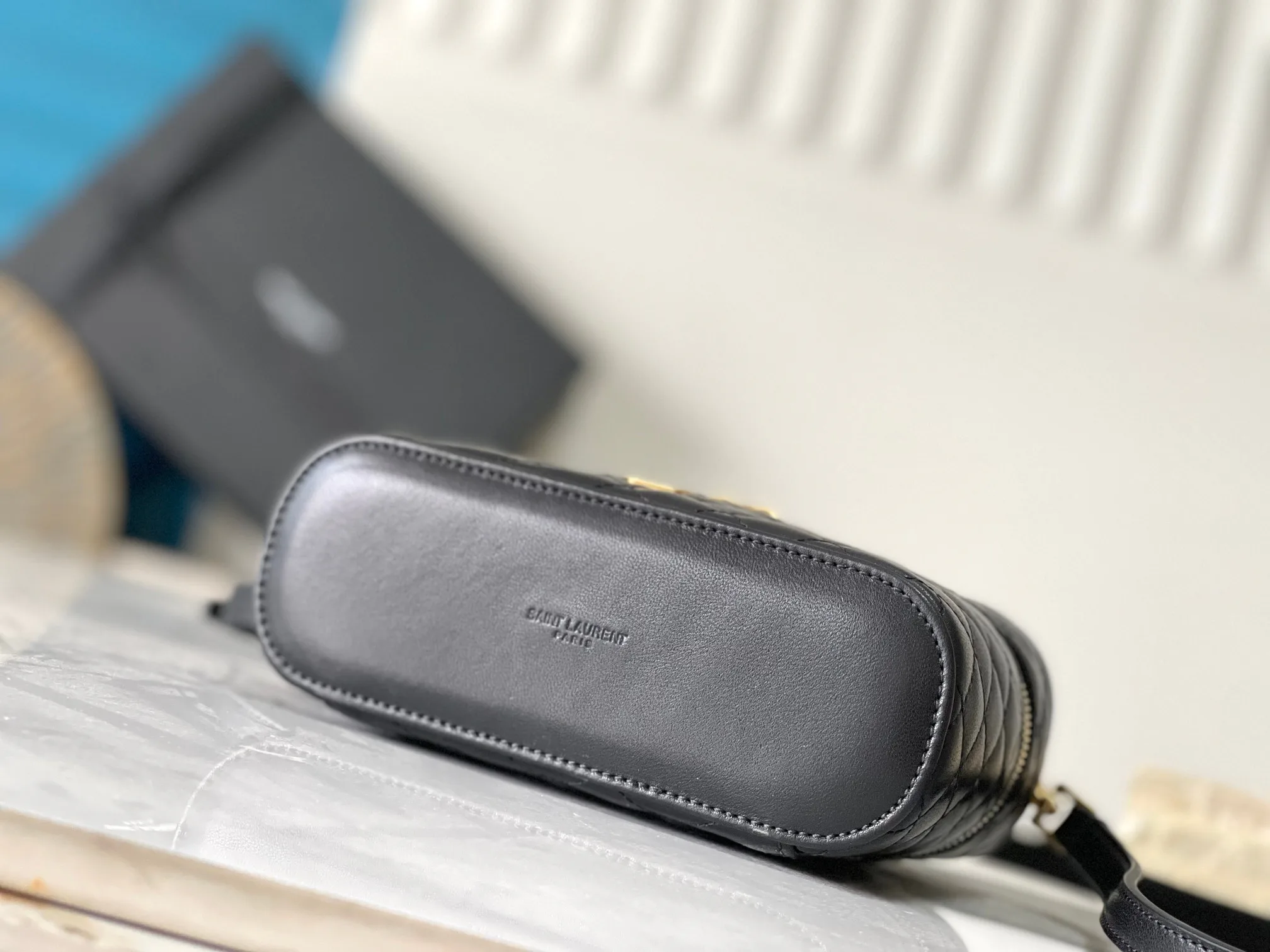 Сумки На Ремне Женские Saint Laurent 7652059