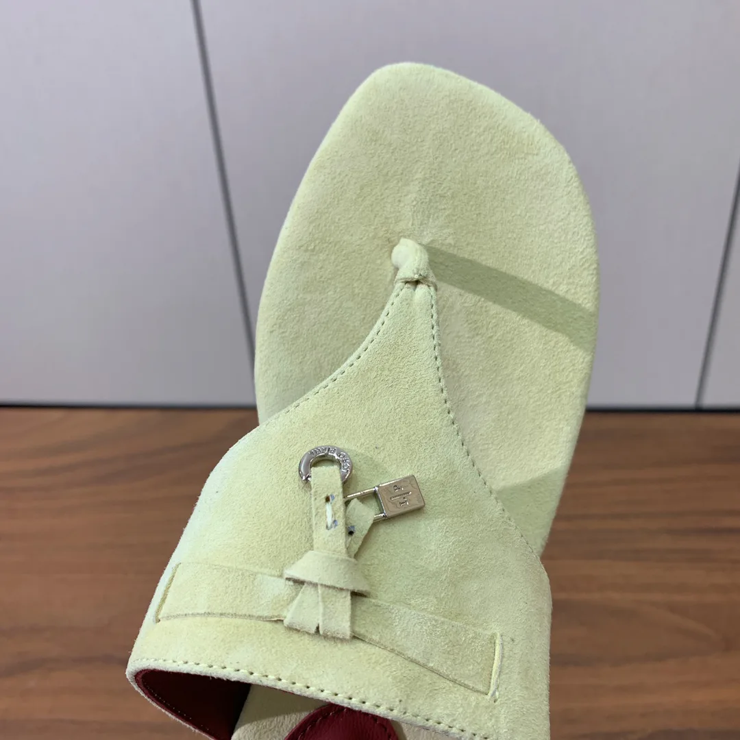 Шлепанцы Женские Loro Piana 11696471