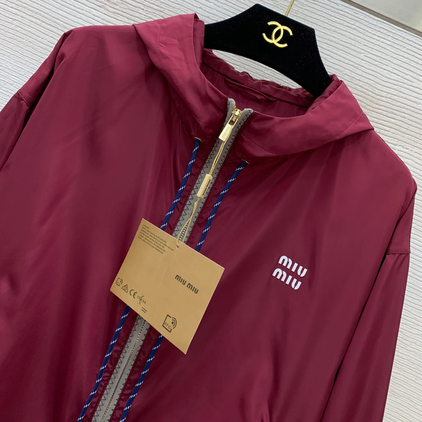 Куртки И Пуховики Мужские Miu Miu 10732244