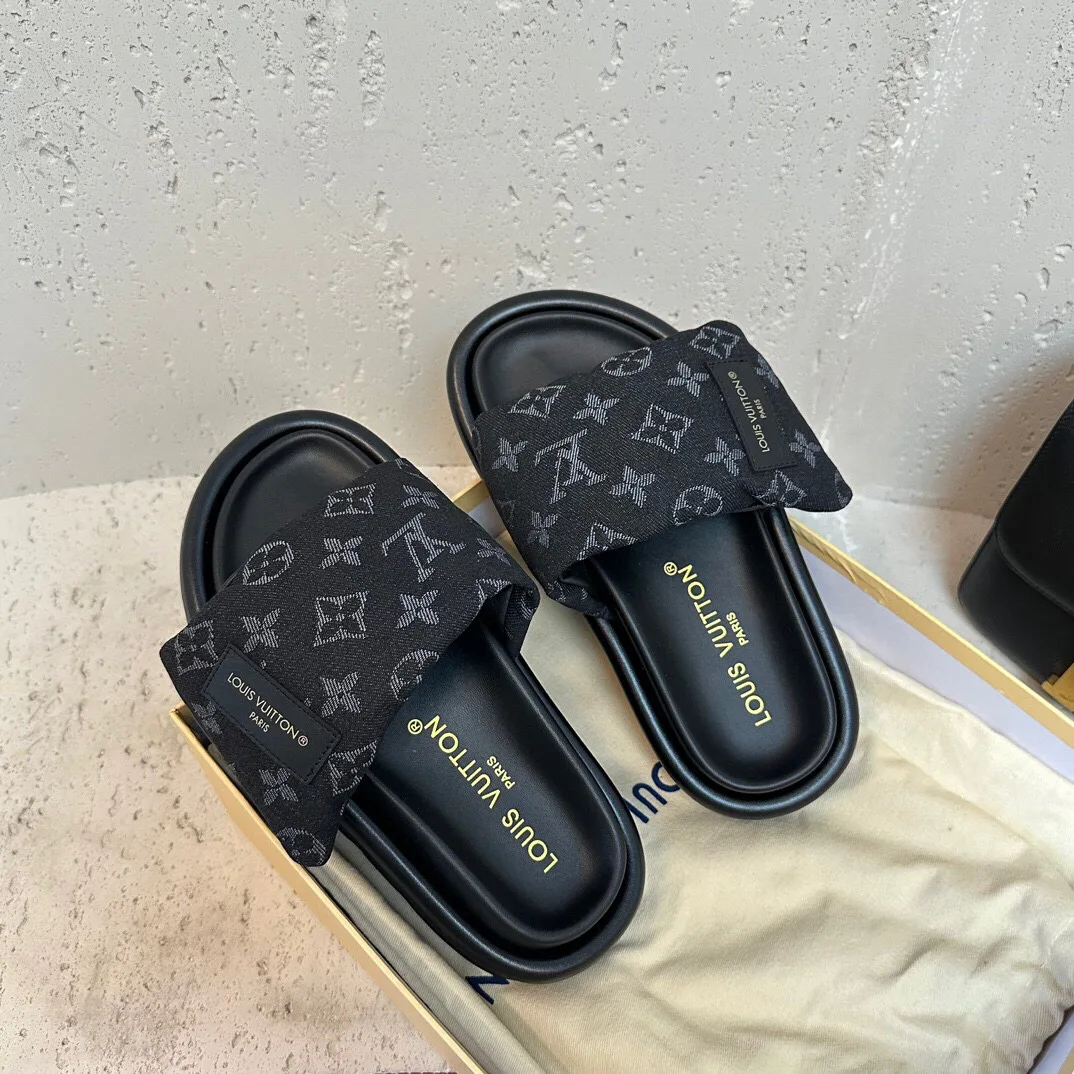 Шлепанцы Женские Louis Vuitton 14831