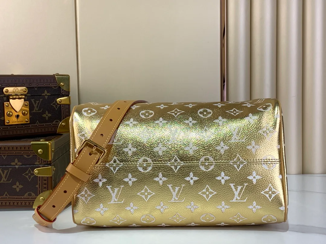 Сумки На Ремне Женские Louis Vuitton 81304