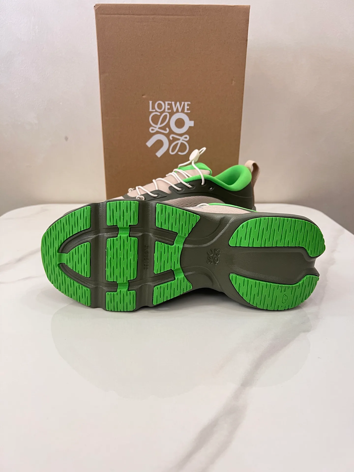 Кроссовки Женские Loewe 5404921