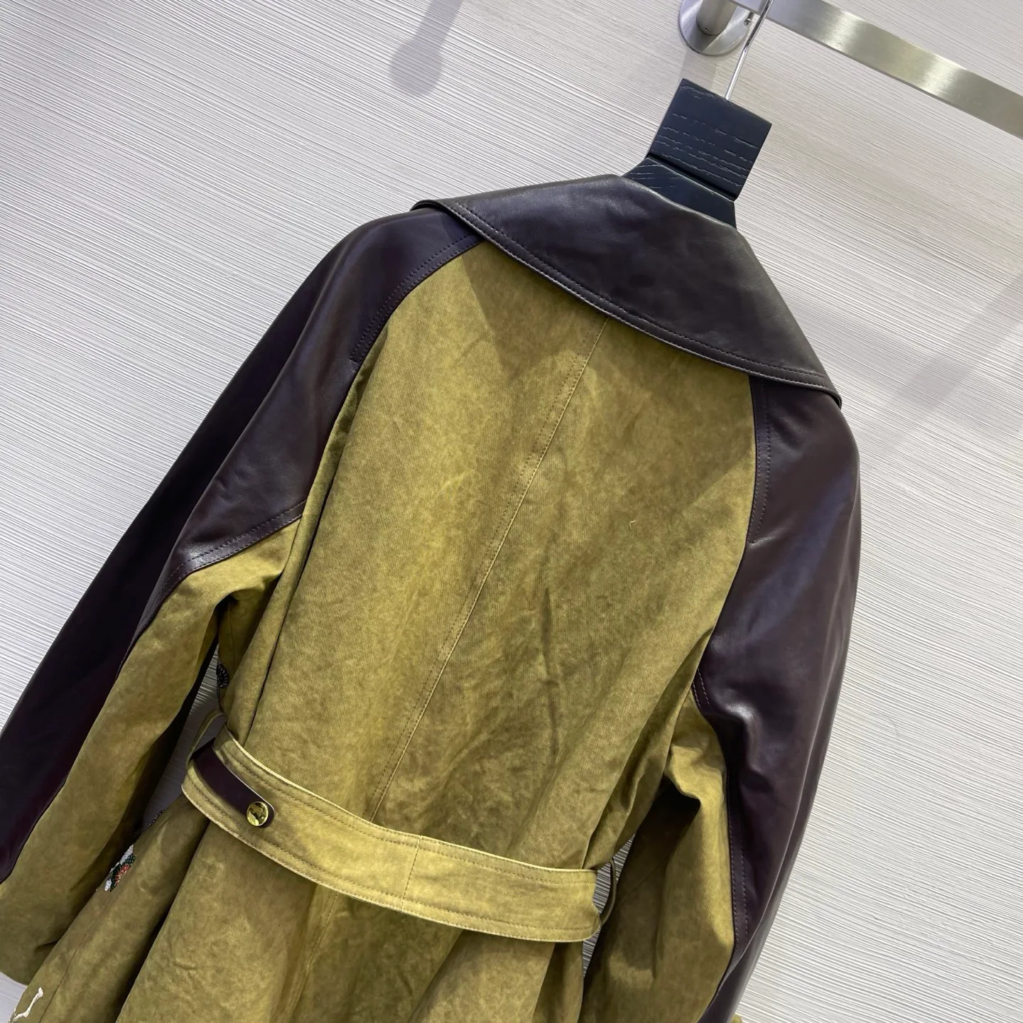 Кожаные Куртки И Дублёнки Женские Bottega Veneta 11164784