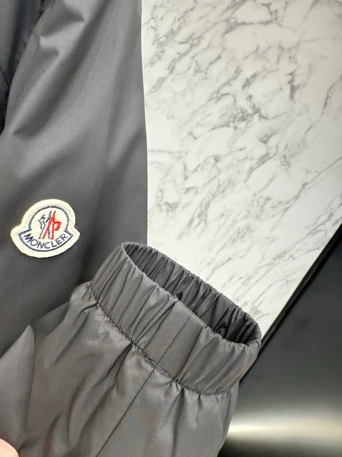 Куртки И Пуховики Мужские Moncler 17944102