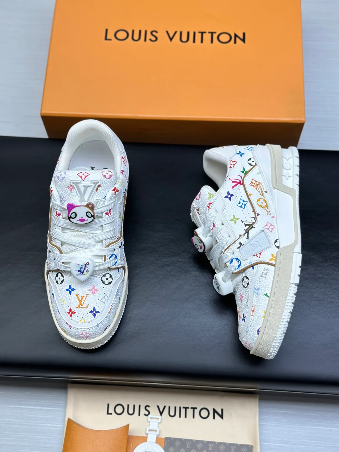 Кроссовки Женские Louis Vuitton 153022