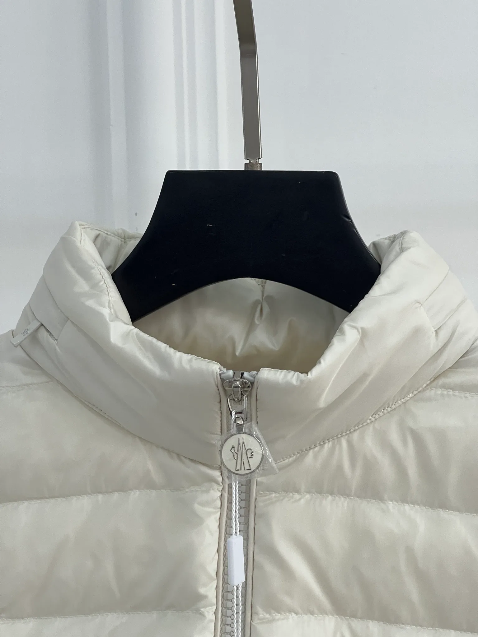 Куртки И Пуховики Женские Moncler 18416267