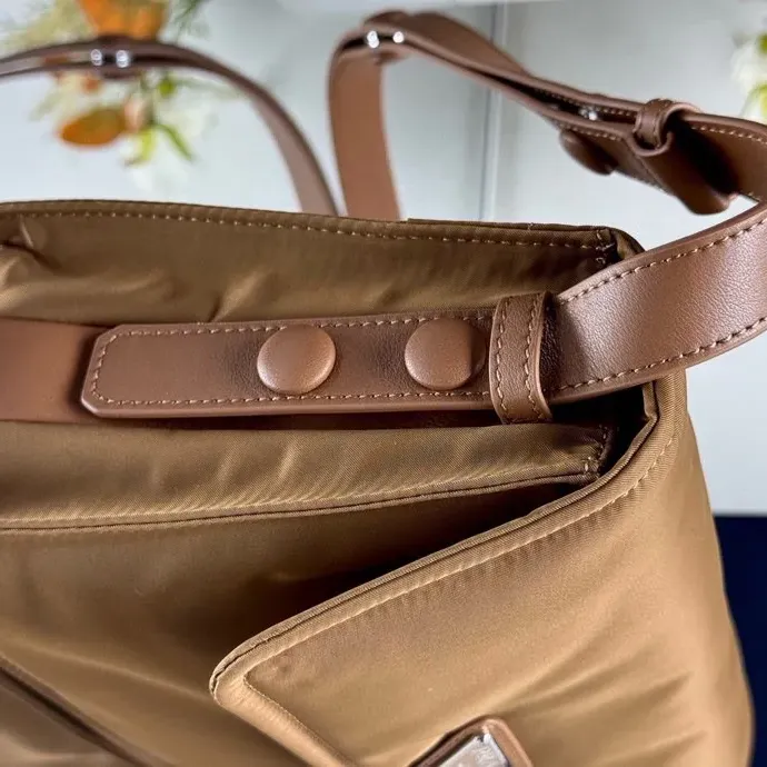 Сумки На Ремне Женские Prada 702843