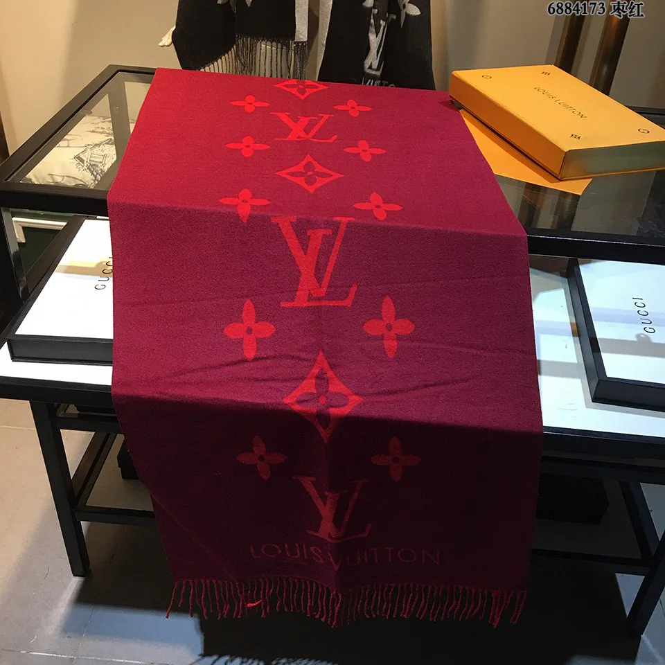 Шарфы Louis Vuitton 5427