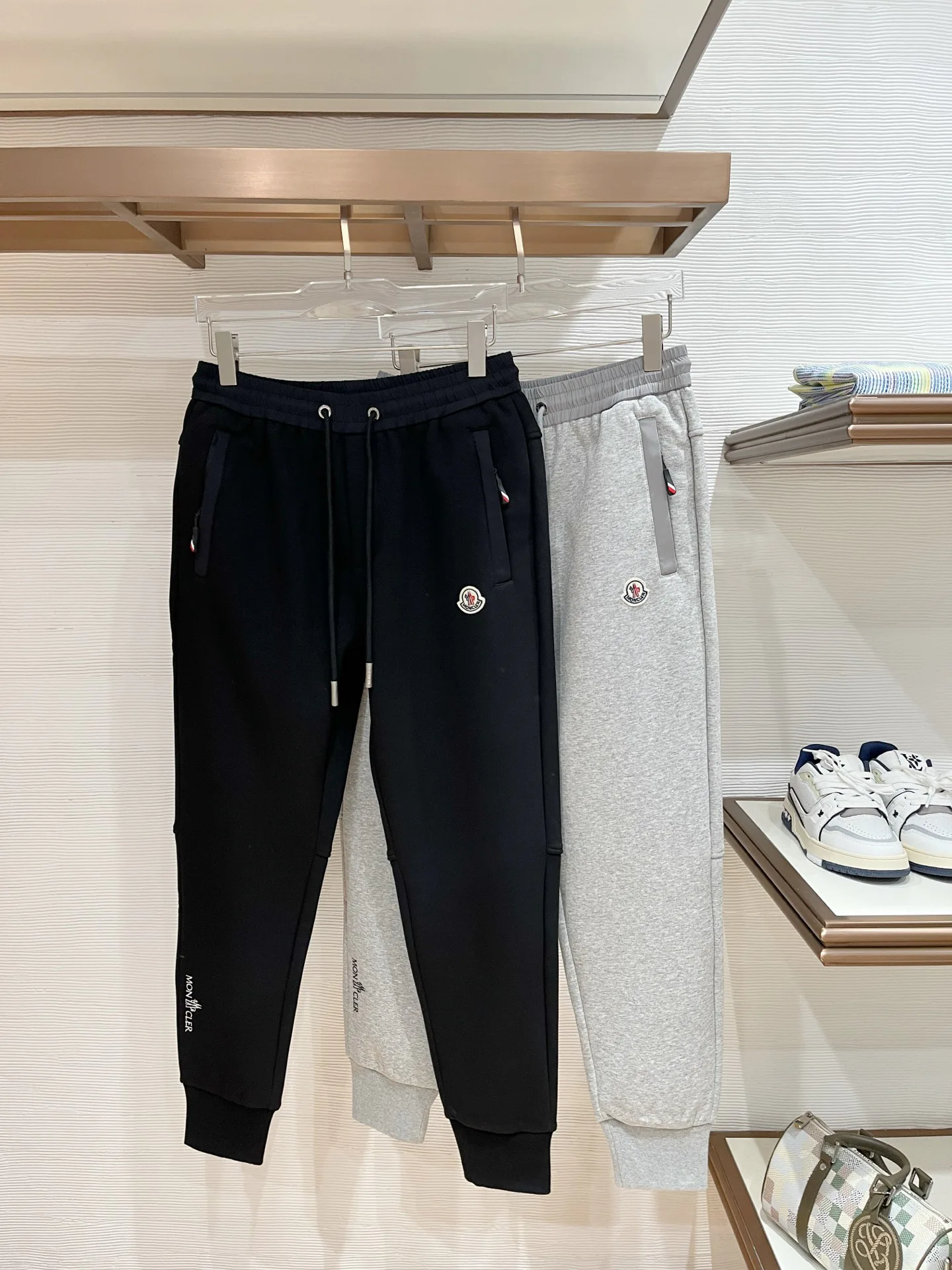 Брюки Мужские Moncler 250377