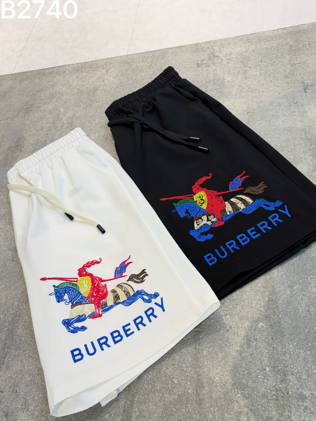 Шорты Мужские Burberry 18000483