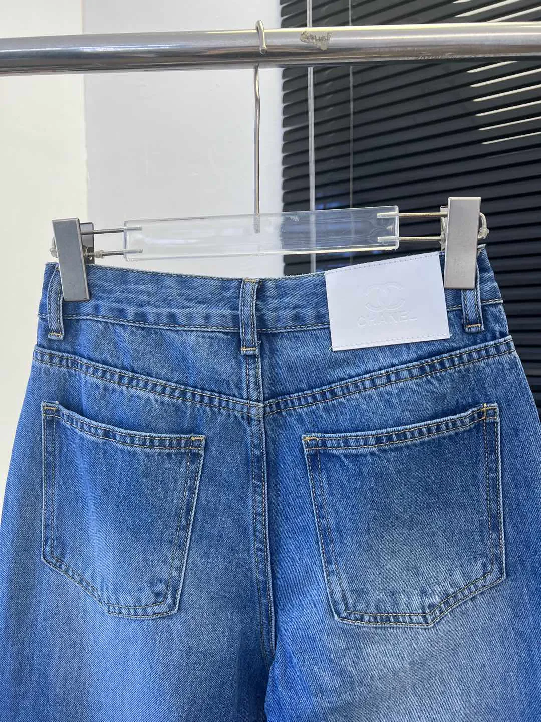 Джинсы Женские Chanel 13126213