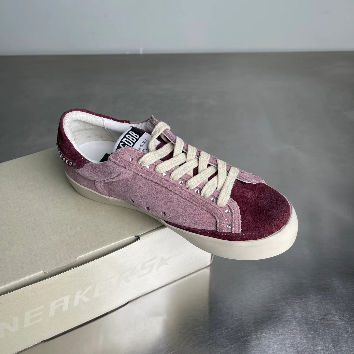 Кроссовки Женские Golden Goose 17214168
