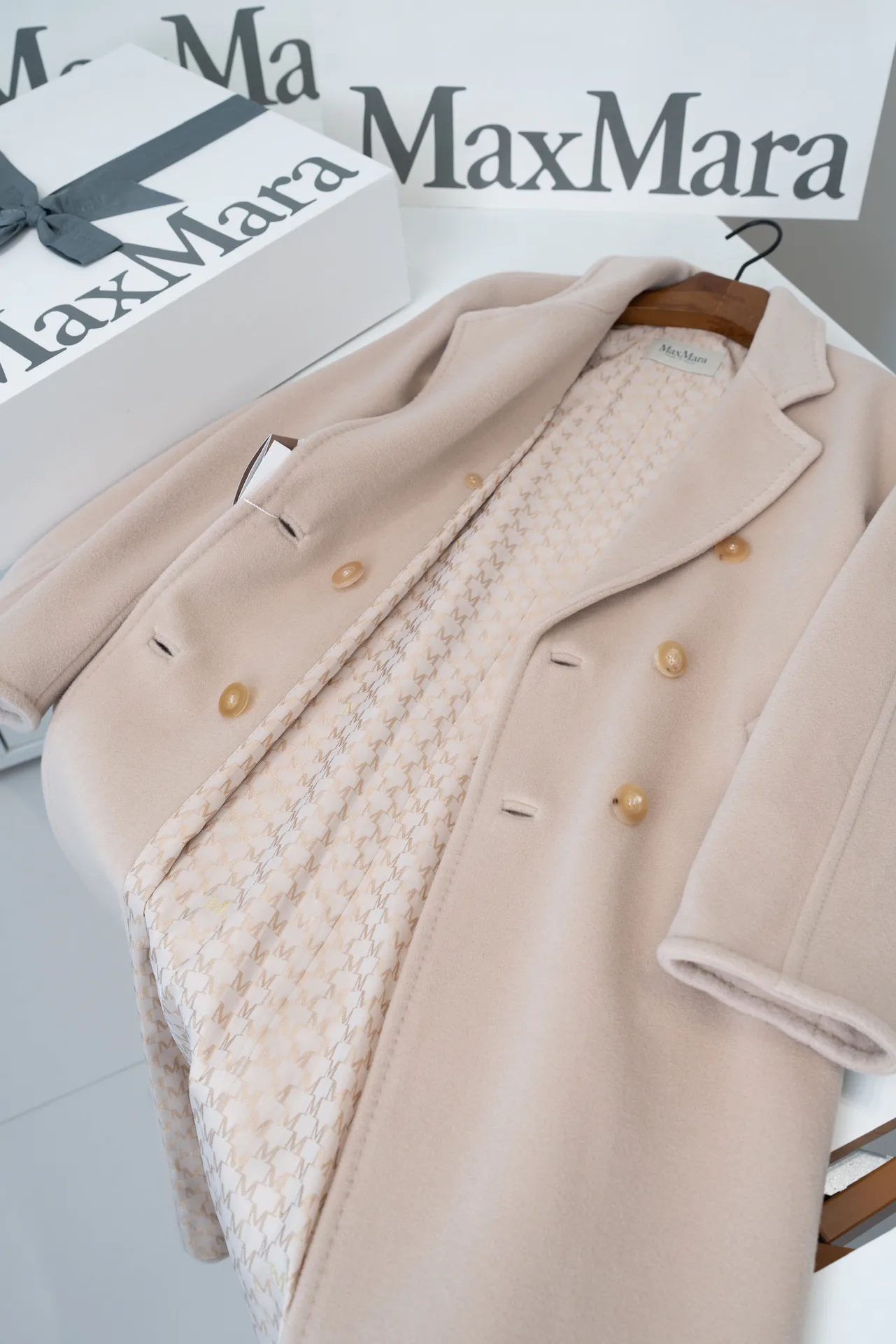 Пальто Женские Max Mara 18510394