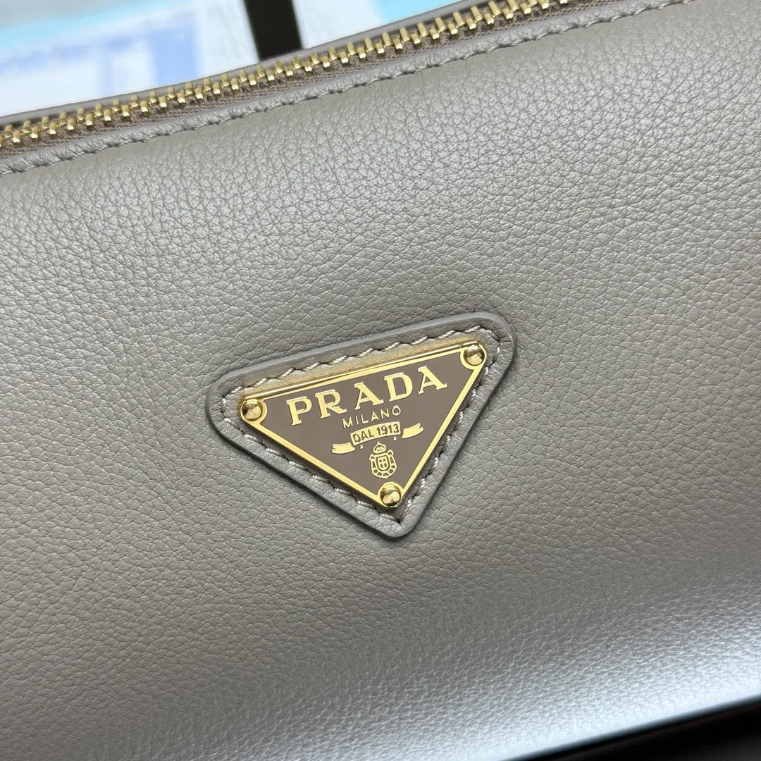Клатчи Женские Prada 1878046