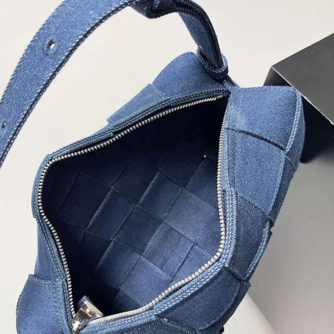 Сумки На Ремне Женские Bottega Veneta 368788