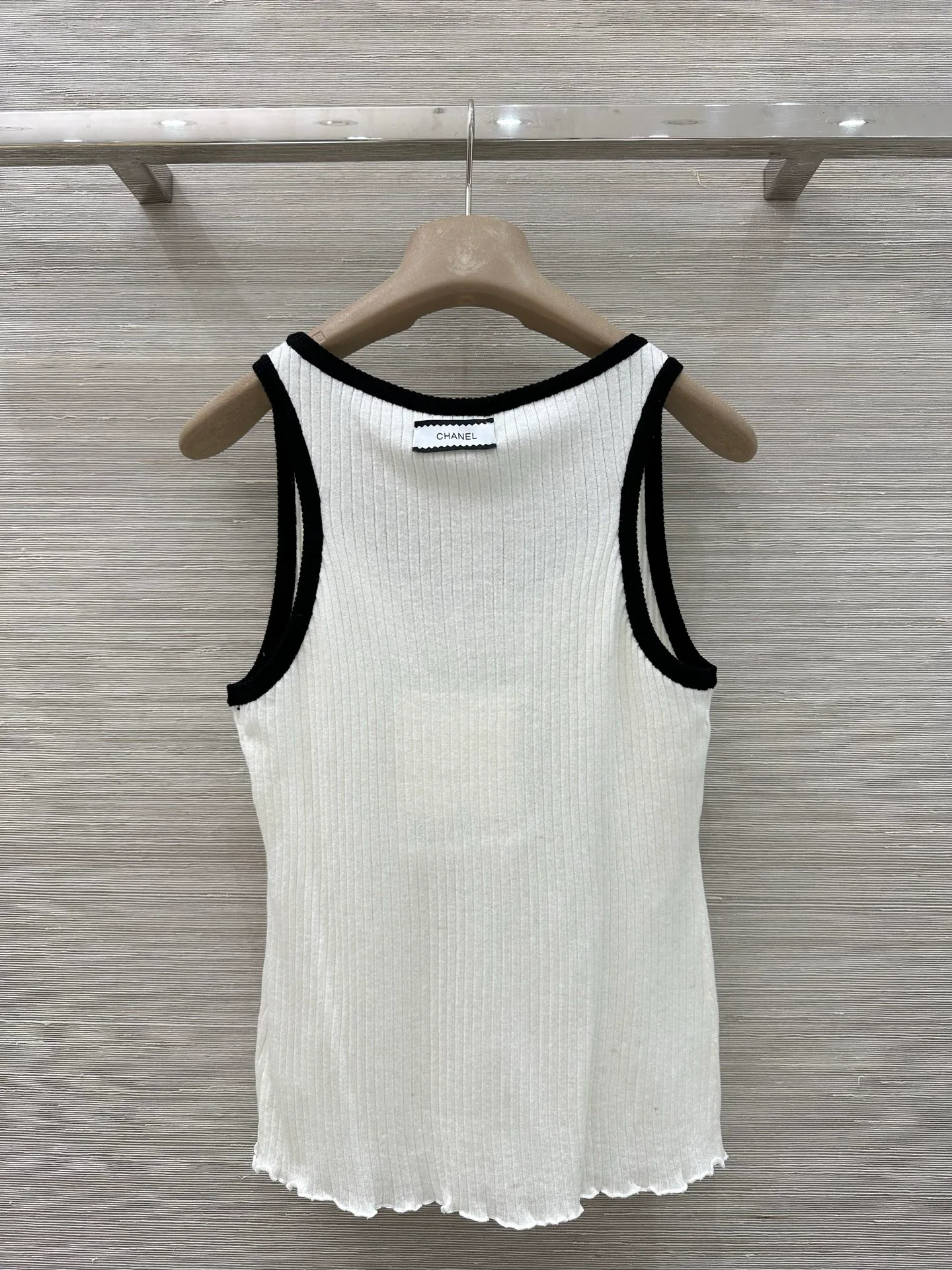 Жилеты Женские Chanel 9710946