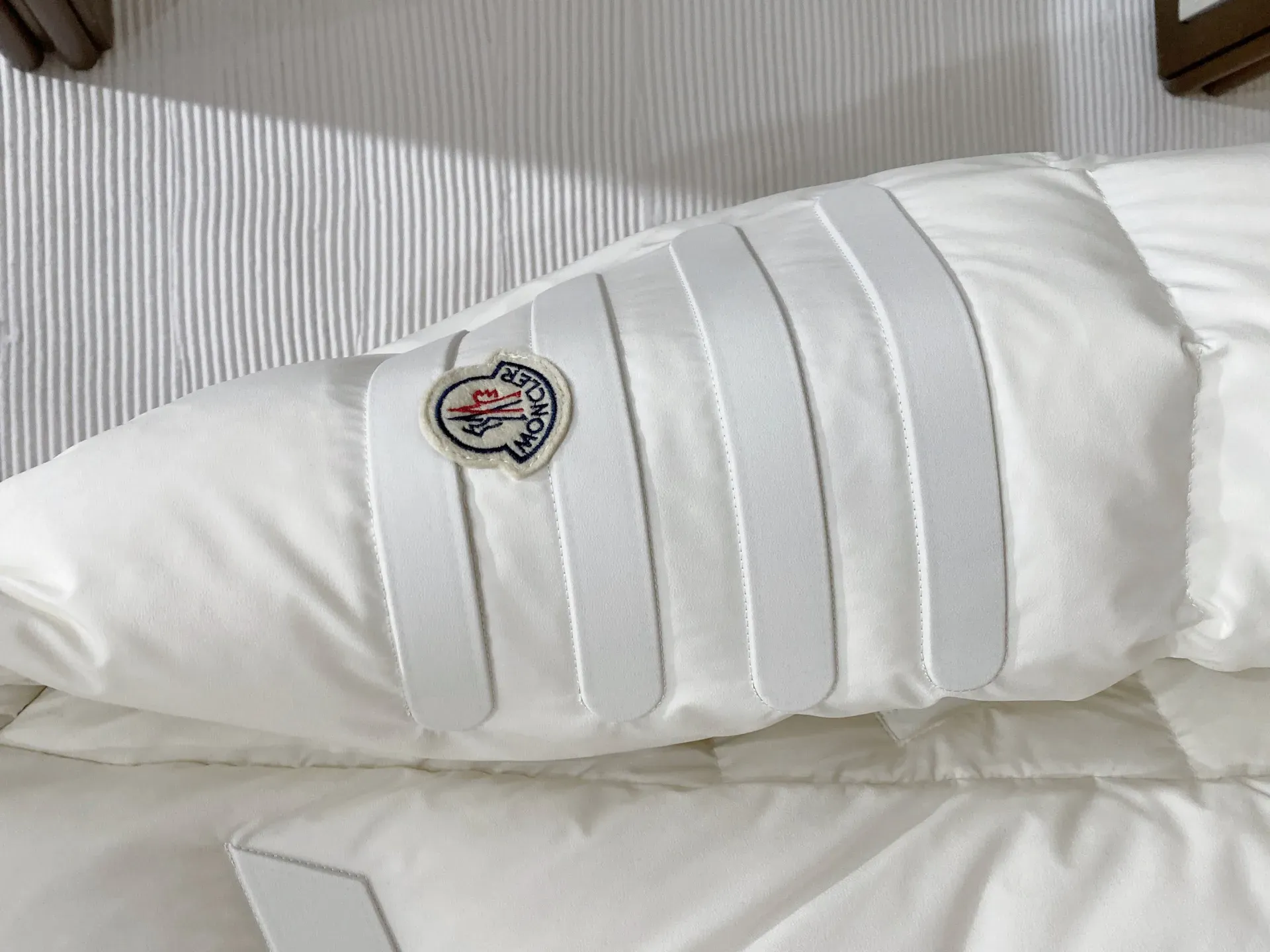 Куртки И Пуховики Мужские Moncler 1309601