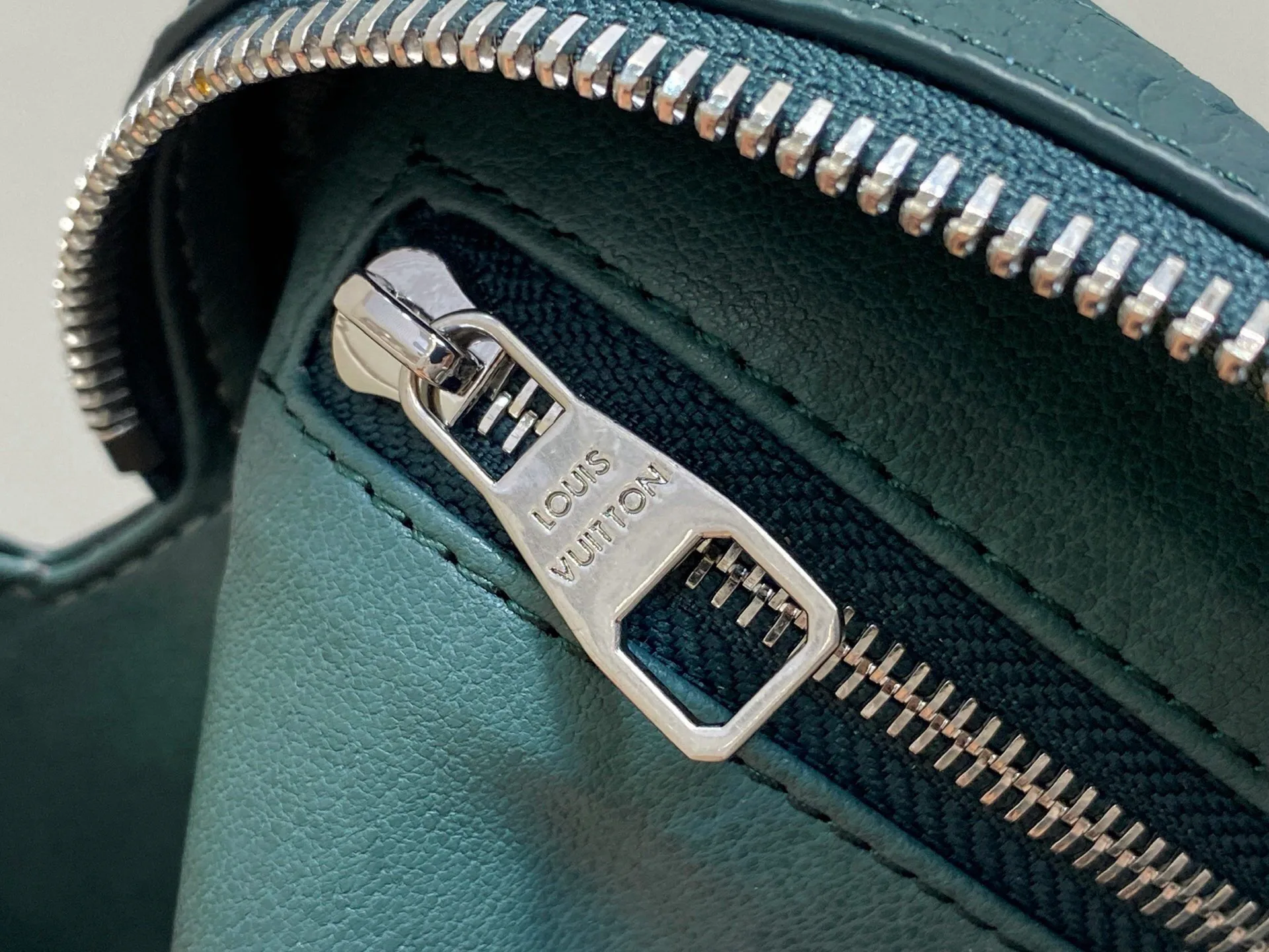 Барсетки Мужские Louis Vuitton 19582453