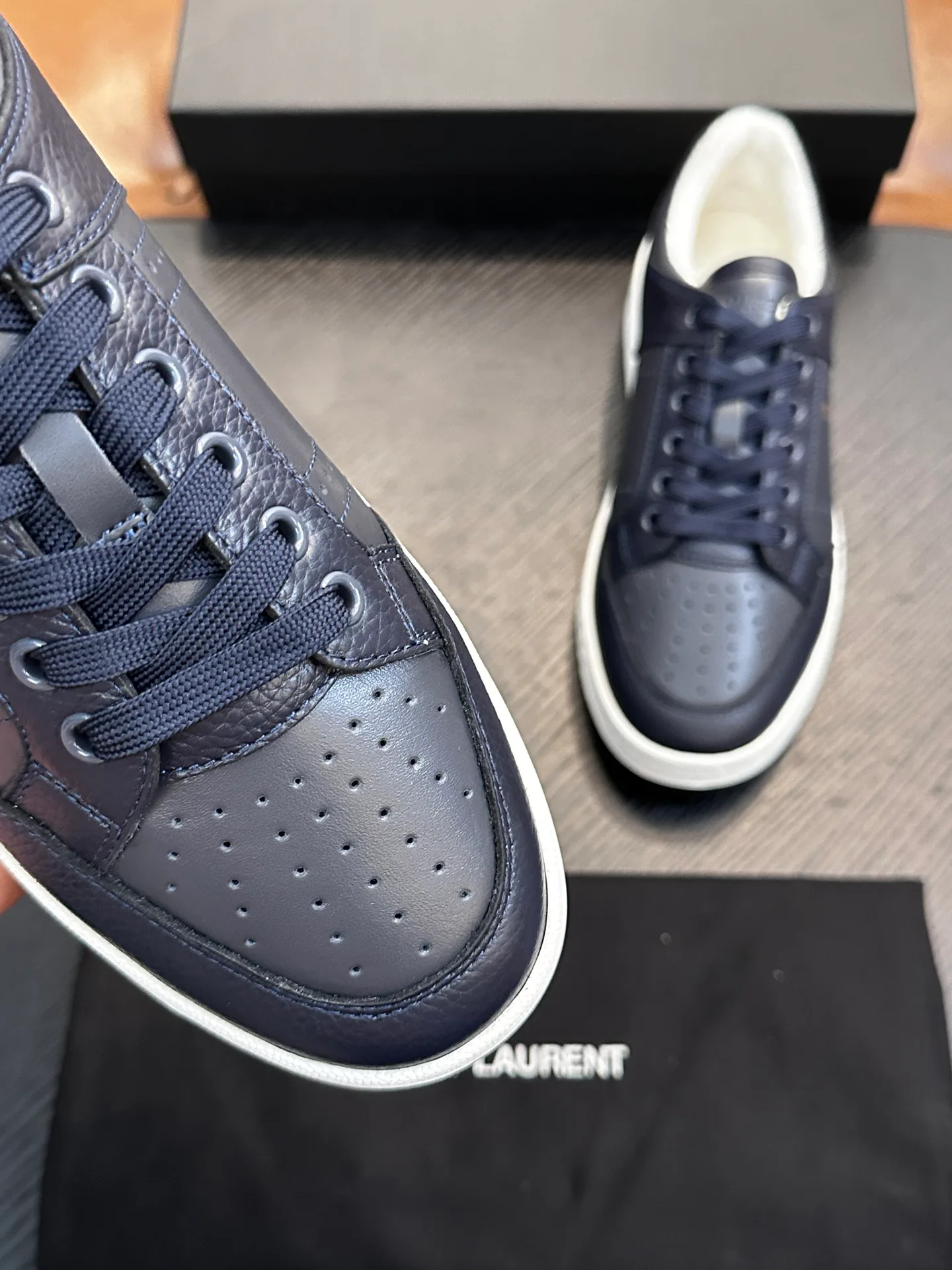 Кроссовки Мужские Saint Laurent 122609