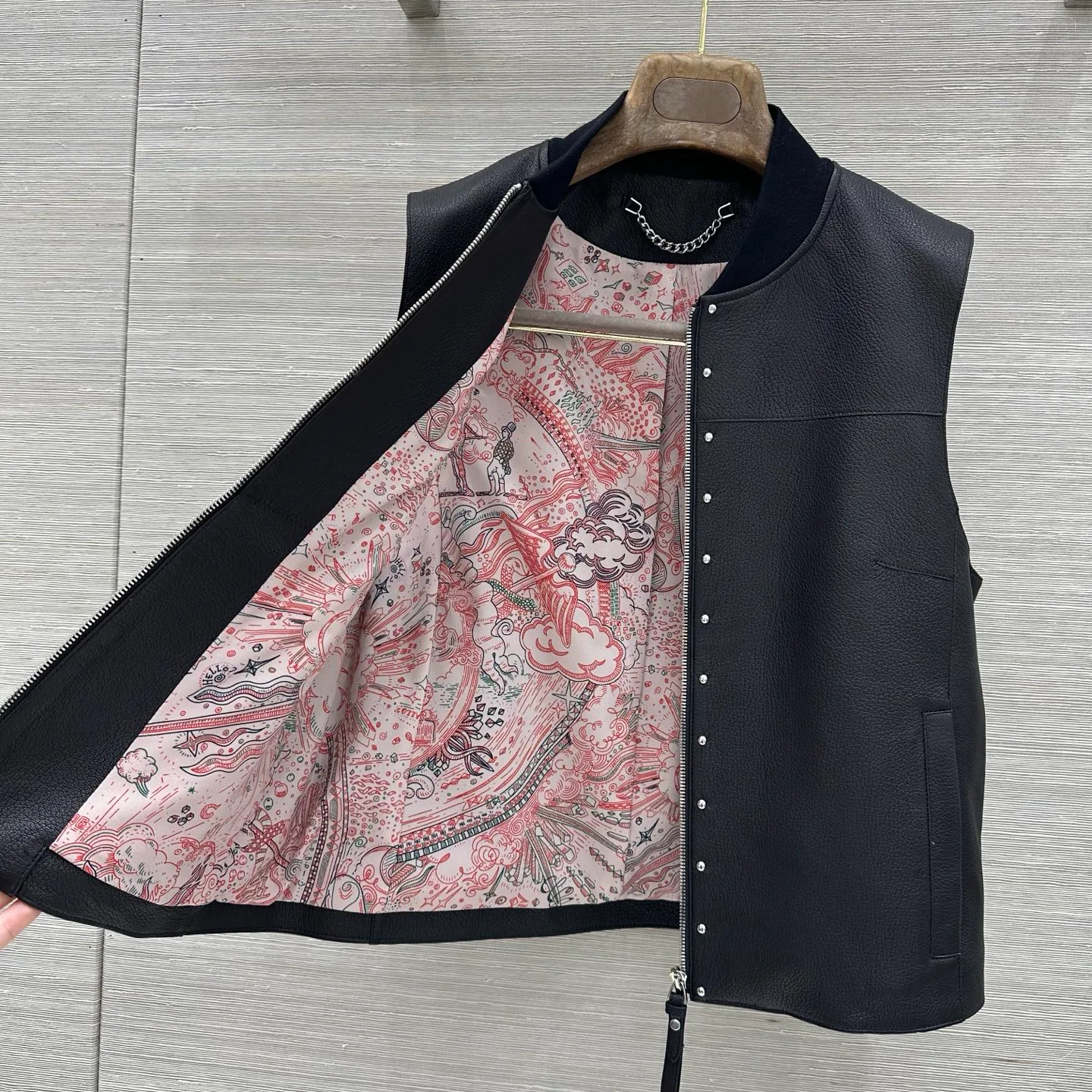 Жилеты Женские Hermes 19253098