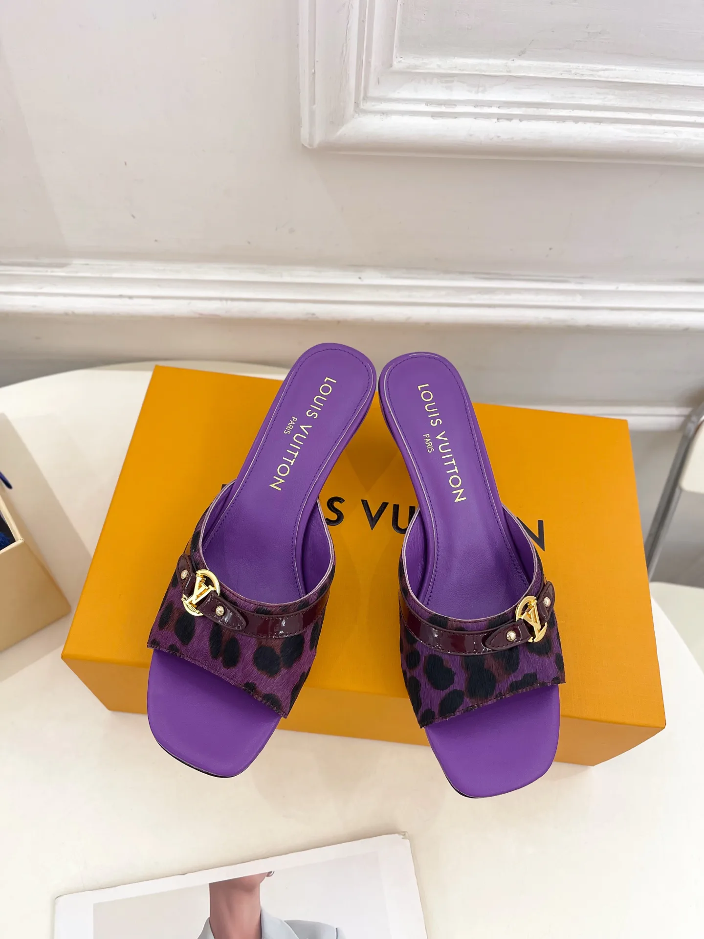 Туфли Женские Louis Vuitton 11458171