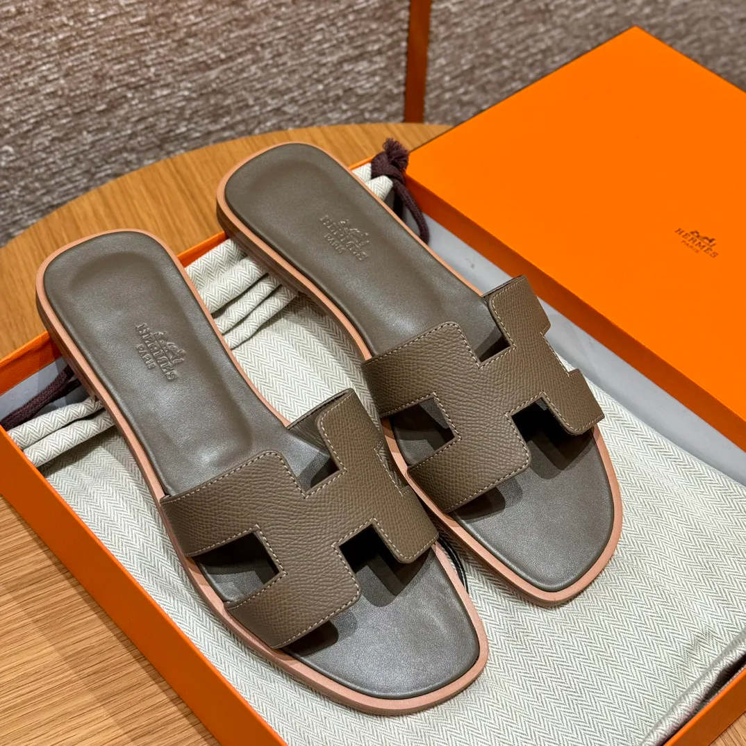 Шлепанцы Женские Hermes 2246248