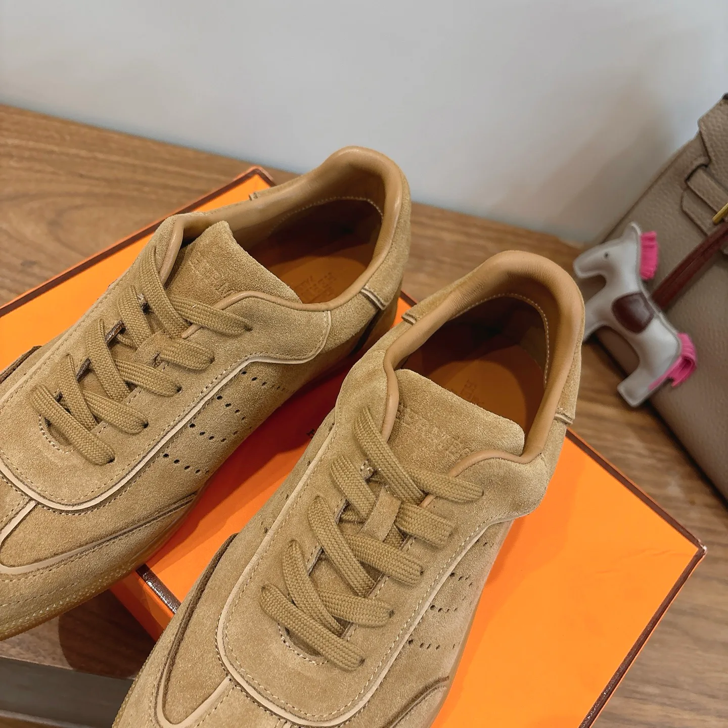 Кроссовки Женские Hermes 561275