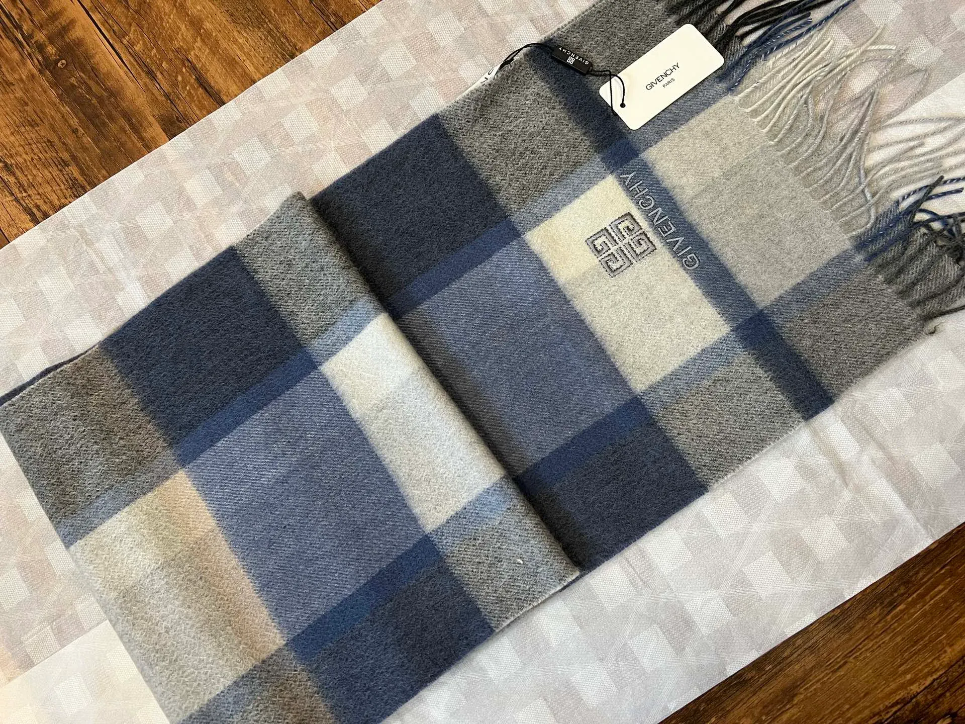 Шарфы Givenchy 87047