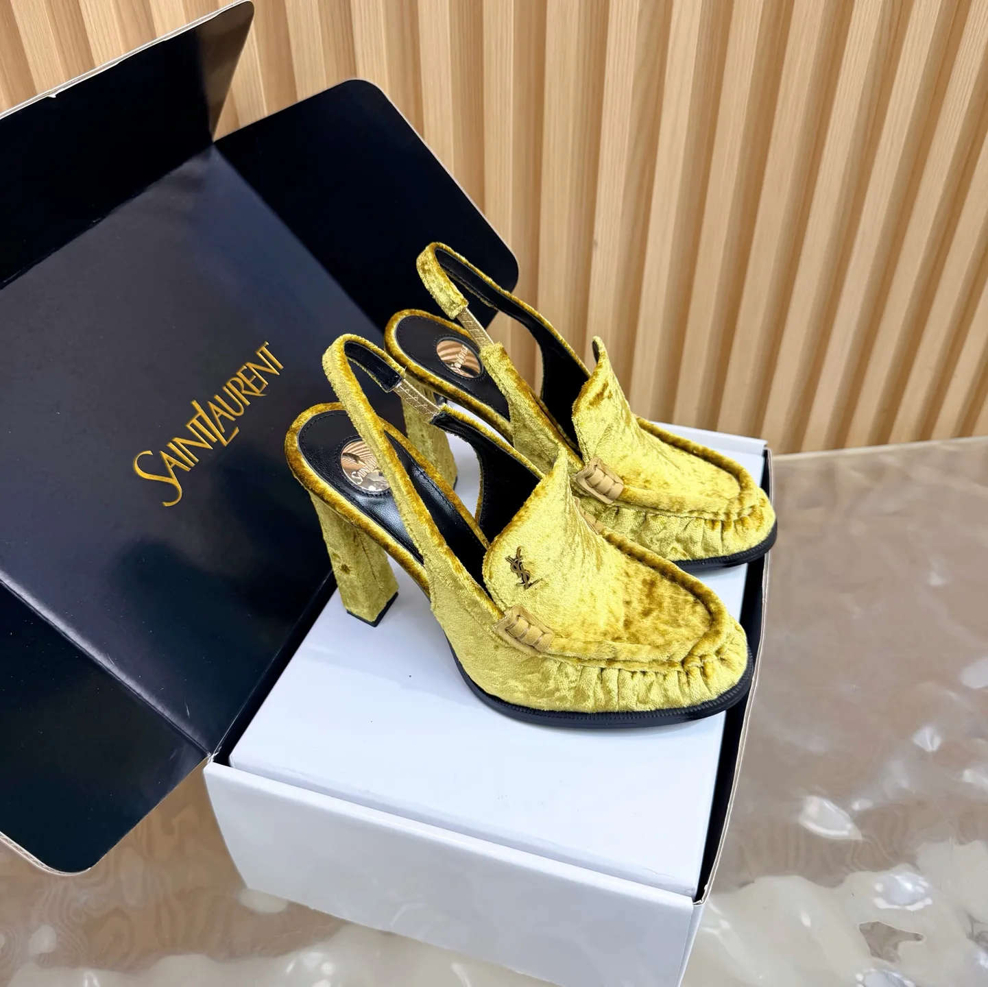 Лоферы И Мокасины Женские Saint Laurent 10873387