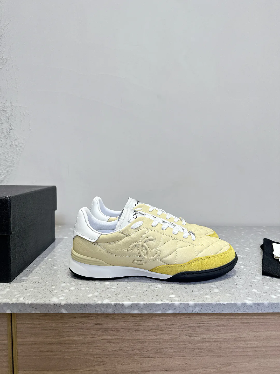 Кроссовки Женские Chanel 34476